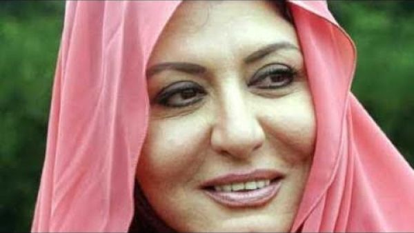 سهير رمزي تحتفل بعيد ميلادها بلا حجاب