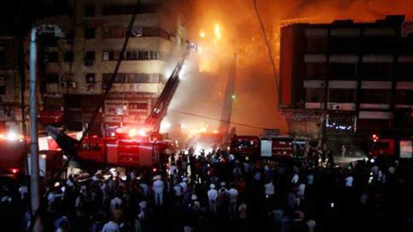 تم فرض كردون أمني من قبل قوات أمن القاهرة بمحيط مكان الحادث 