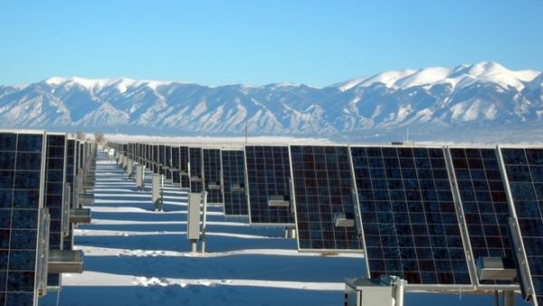 Iran’s Ghadir electricity and energy company and Greece’s Metka engineering firm cooperated over the project that took seven months to complete through an investment of around $15 million. (File photo)