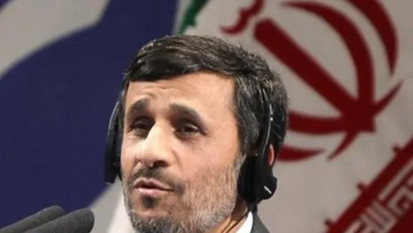 الرئيس الإيراني محمود أحمدي