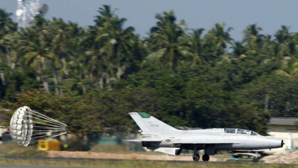 مقاتلة إيرانية من طراز F-7 