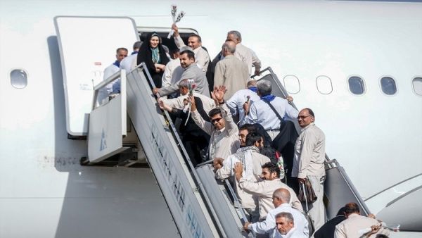 إيفاد أول دفعة من الحجاج الإيرانيين إلى الديار المقدسة
