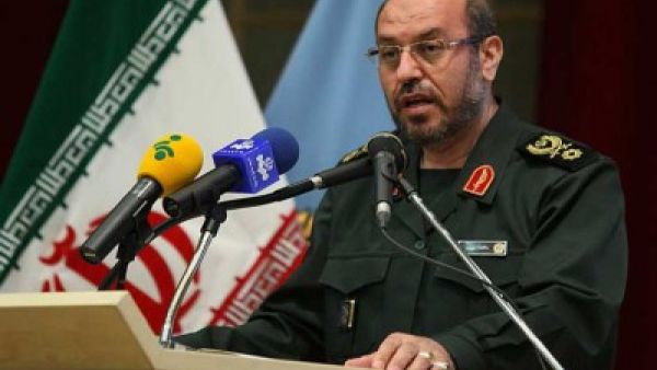 وزير الدفاع الإيراني العميد حسين دهقان