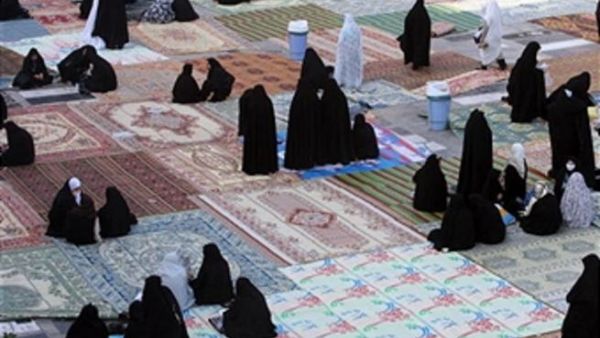 أوضح الفايز أن أعداد الايرانيين الذين يزورون الأردن سنوياً محصور في السياحة الدينية