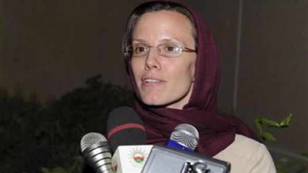 الاميركية شودر التي كانت معتقلة في ايران بتهمة التجسس ثم اطلق سراحها/أرشيف