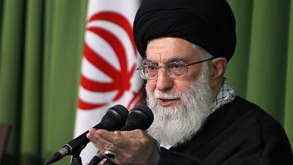 المرشد الاعلى الايراني آية الله علي خامنئي 