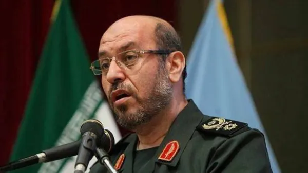 وزير الدفاع الايراني الجنرال حسين دهقان
