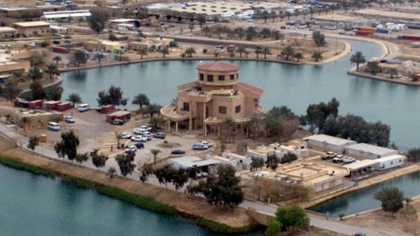 القرار شمل مجمع القصور الرئاسية في منطقة الأعظمية شرق بغداد- جيتي  
