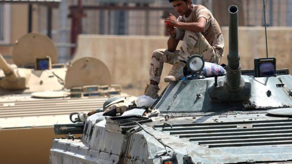 حملة الموصل تواجه معضلة انهيار معنويات القوات