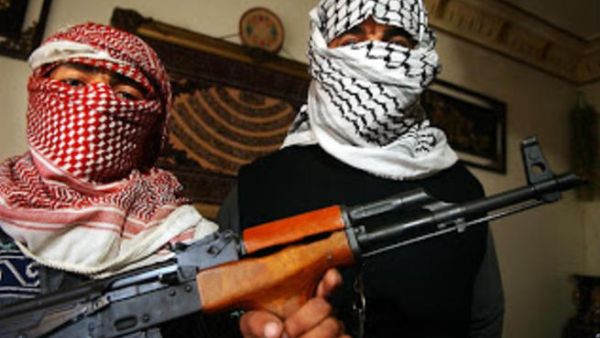 الشقيقان اظهرا مؤشرات جيدة على الاندماج مع العائلة ومحيطهم