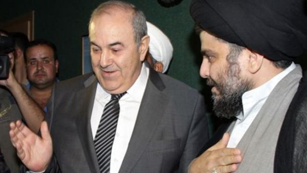 مقتدى الصدر (يمين) واياد علاوي خلال لقائهما في دمشق لبحث تشكيل الحكومة