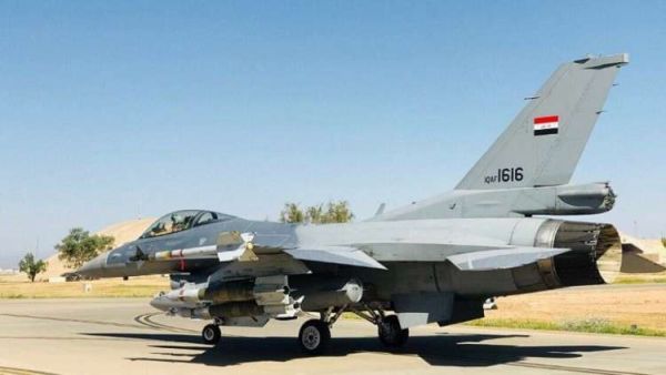 مقاتلة عراقية