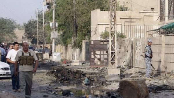 ثلاثة من عناصر الشرطة قتلوا وأصيب إثنان آخران في انفجار عبوة ناسفة