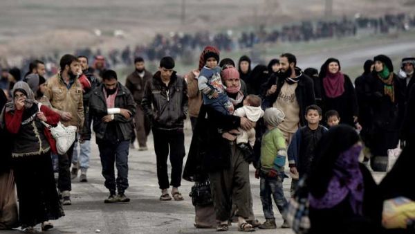 نازحون من مدينة الموصل/ أرشيفية