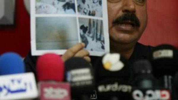 مدير عام شرطة كركوك اللواء جمال طاهر بكر في مؤتمر صحافي في كركوك