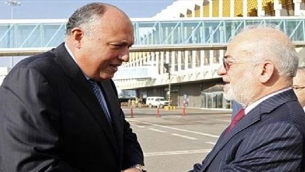 وزير الخارجية المصري سامح شكري يصل بغداد