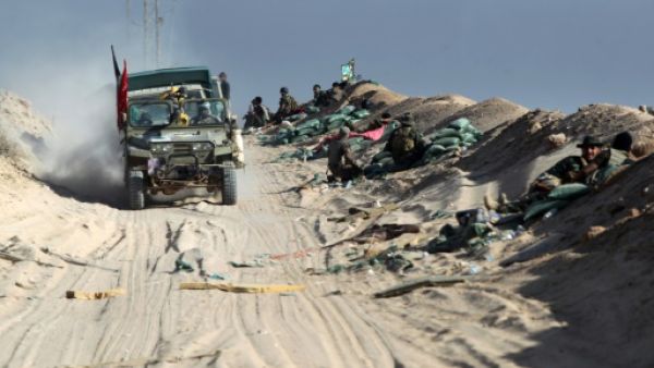 مقاتلون من الحشد الشعبي في بيجي
