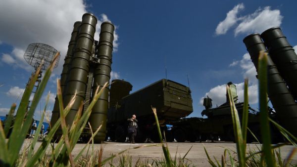 تعتبر منظومة "إس-300 في 4" مخصصة للدفاع المضاد للطائرات والدفاع المضاد للصواريخ