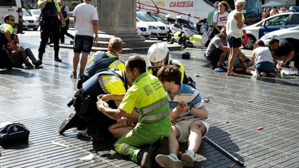 إسبانيا: منفذ عملية برشلونة ربما يكون على قيد الحياة وهاربا