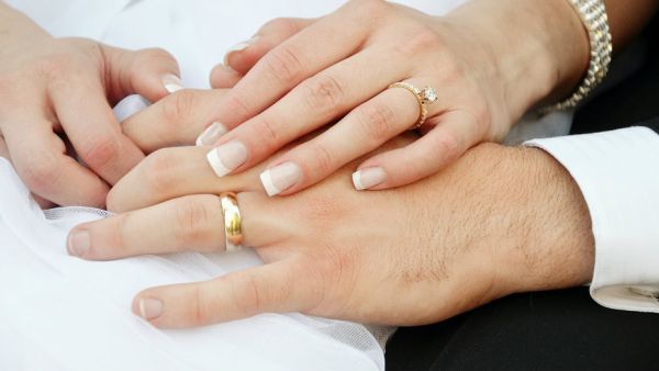 سعودي يتزوج اسرائيلية