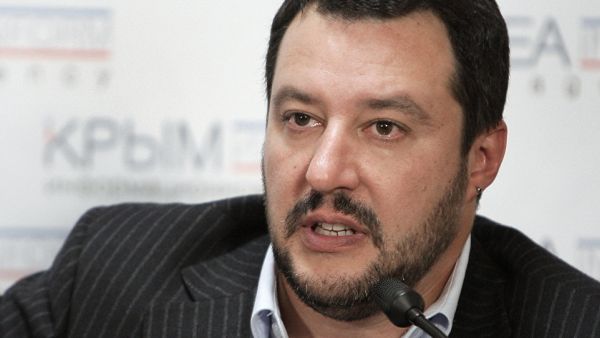 وزير الداخلية الإيطالي ماتيو سالفيني