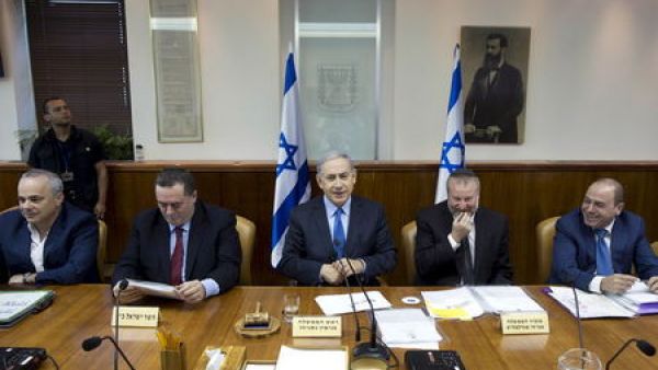 نتانياهو يتراس اجتماع الحكومة الإسرائيلية المصغرة المعنية بالشؤون الأمنية