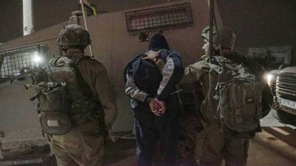 جيش الاحتلال يعتقل 10 فلسطينيين من بلدة النبي صالح معظمهم أطفال