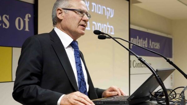 الجنرال الإسرائيلي عاموس يادلين - أرشيف