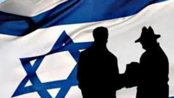 إسرائيل تستقطع من أموال السلطة لتعويض العملاء 