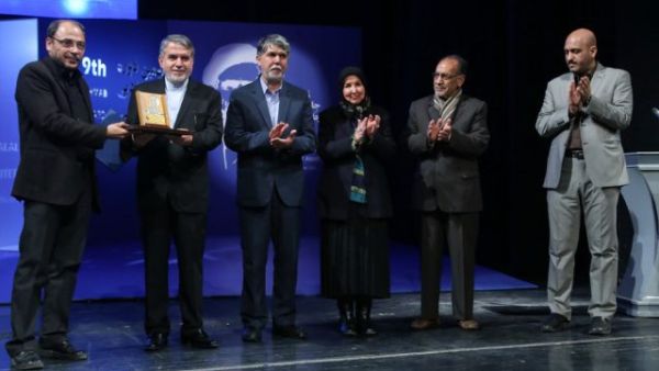 "لم يزرع" تفوز بجائزة أفضل رواية في مسابقة جلال آل أحمد الأدبية