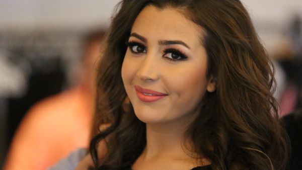 الفنانة المغربية جنات