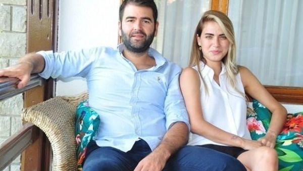 النجمة التركية جيداء اتيش وحبيبها بورا توبلوسوي