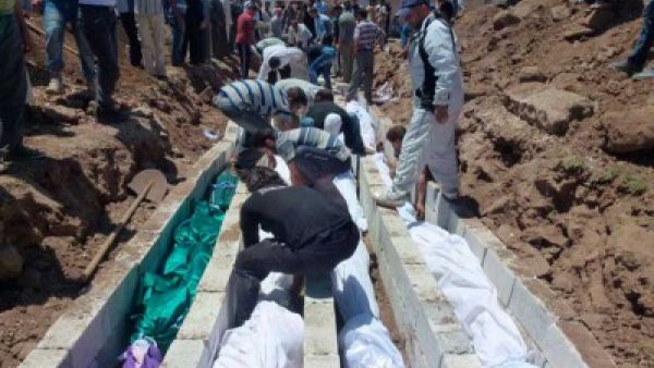 العثور على مقبرة جماعية في أريحا بعد انسحاب النظام السوري
