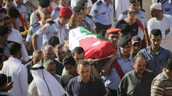 تشيع قتلى من جهاز المخابرات الاردنية عقب هجوم دامي