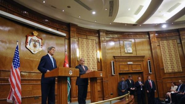 US Secretary of State John Kerry and Jordan's Foreign Minister Nasser give a joint press conference on July 17, 2013 at the Ministry of Foreign Affairs in the Jordanian capital, Amman. AFP PHOTO POOL MANDEL NGAN