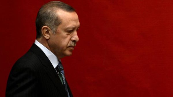 On Saturday, the Dutch government first canceled the Turkish foreign minister's flight permit to the Netherlands and then blocked a convoy carrying Turkey’s family minister from entering the Turkish consulate in Rotterdam. (AFP)