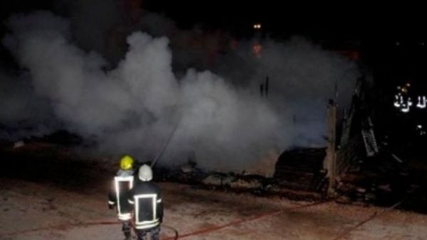 حريق ضخم شب في وسط العاصمة الأردنية عمان مساء الأحد