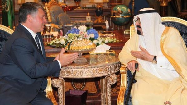 عبر وزير المالية سليمان الحافظ عن بالغ الشكر والعرفان نيابة عن الحكومة على هذا الدعم الأخوي