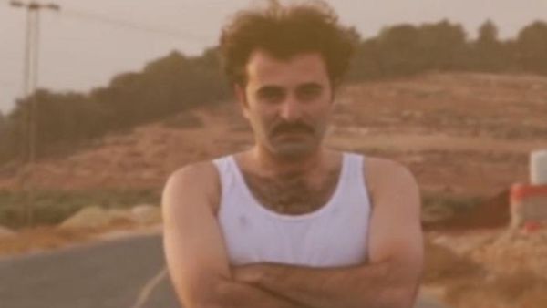 منفذ حركة "فان دام" قرر أن "يفشخ" نفسه بنفسه كي لا يكلف أحداً هذا العناء