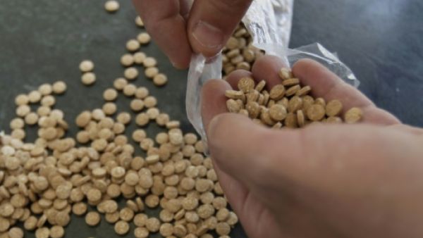 احباط محاولة تهريب 2434 كلغ من الحبوب المخدرة الى الاردن