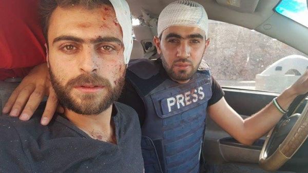 العبد الله والعيسى قبل يومين من استهدافهما بعبوة ناسفة في حلب - تويتر