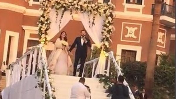 الصور الأولى من حفل زفاف كندة علوش وعمرو يوسف الثاني