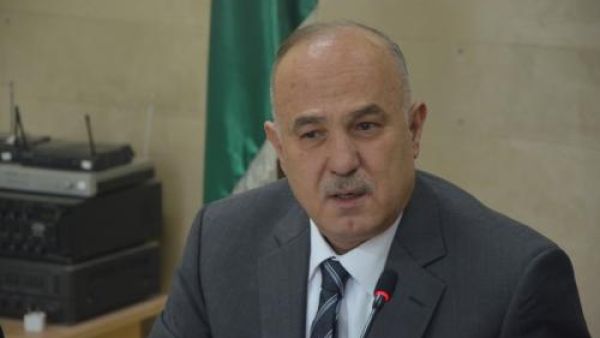 خالد الزبيدي اتهم الحكومة بالفساد واعلن استعداده للتضحية لاجلها