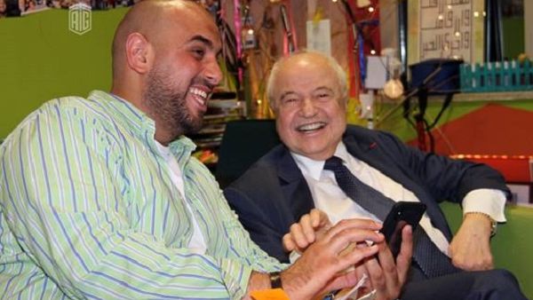 خلال الحدث خلال الحدث