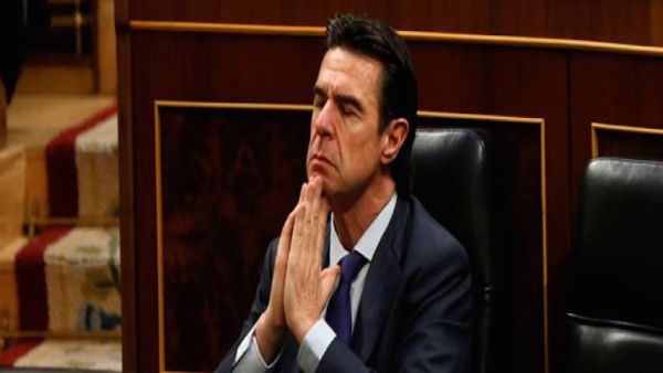 اقتراح خوسي مانويل صوريا لمنصب مدير البنك الدولي تضع راخوي في ورطة جديدة