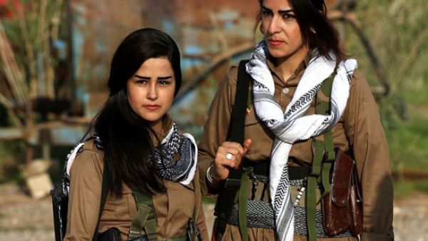 أنقرة: أي وجود عسكري بما فيه الفرنسي في سوريا يعد "احتلالا"
