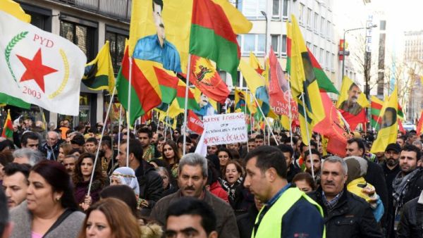 Some 15,000 people took part in a protest march in Dusseldorf, Germany, on December 26, 2015 to condemn the latest offensive by the Turkish army against Kurdish rebels in the country's southeast. (AFP/Caroline Seidel) Some 15,000 people took part in a protest march in Dusseldorf, Germany, on December 26, 2015 to condemn the latest offensive by the Turkish army against Kurdish rebels in the country's southeast. (AFP/Caroline Seidel)