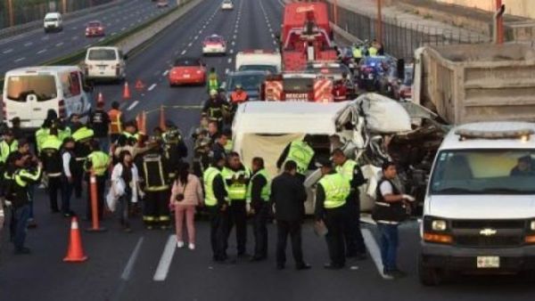 مصرع 25 مهاجرا في أمريكا الوسطى بحادث سير في المكسيك