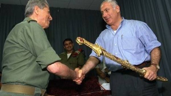 وفاة انطوان لحد