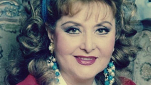 الفنانة ليلى طاهر الفنانة ليلى طاهر